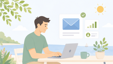A person handling their email marketing with LianaMailer