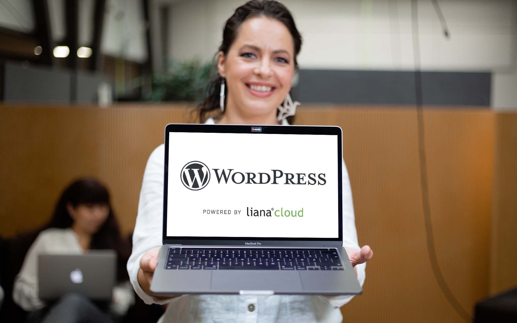 wordpress powered by lianacloud